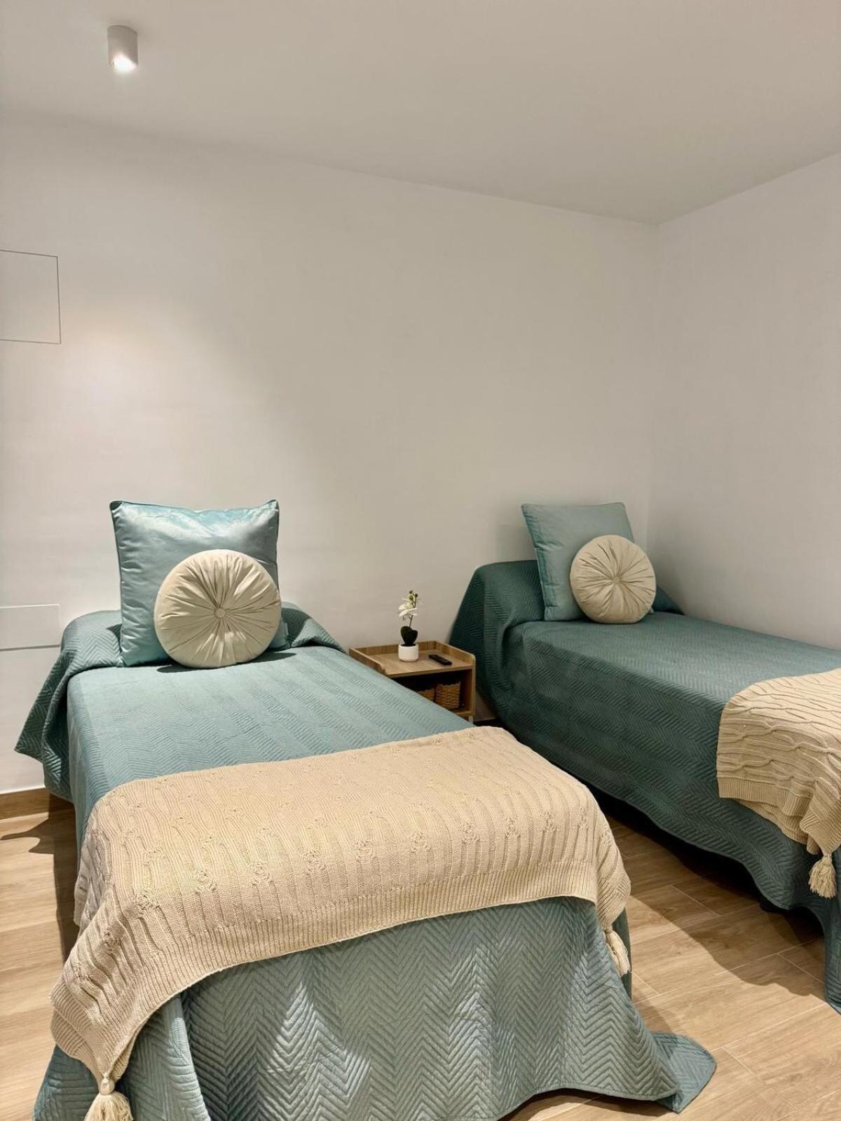 Apartamento Flores 4 *